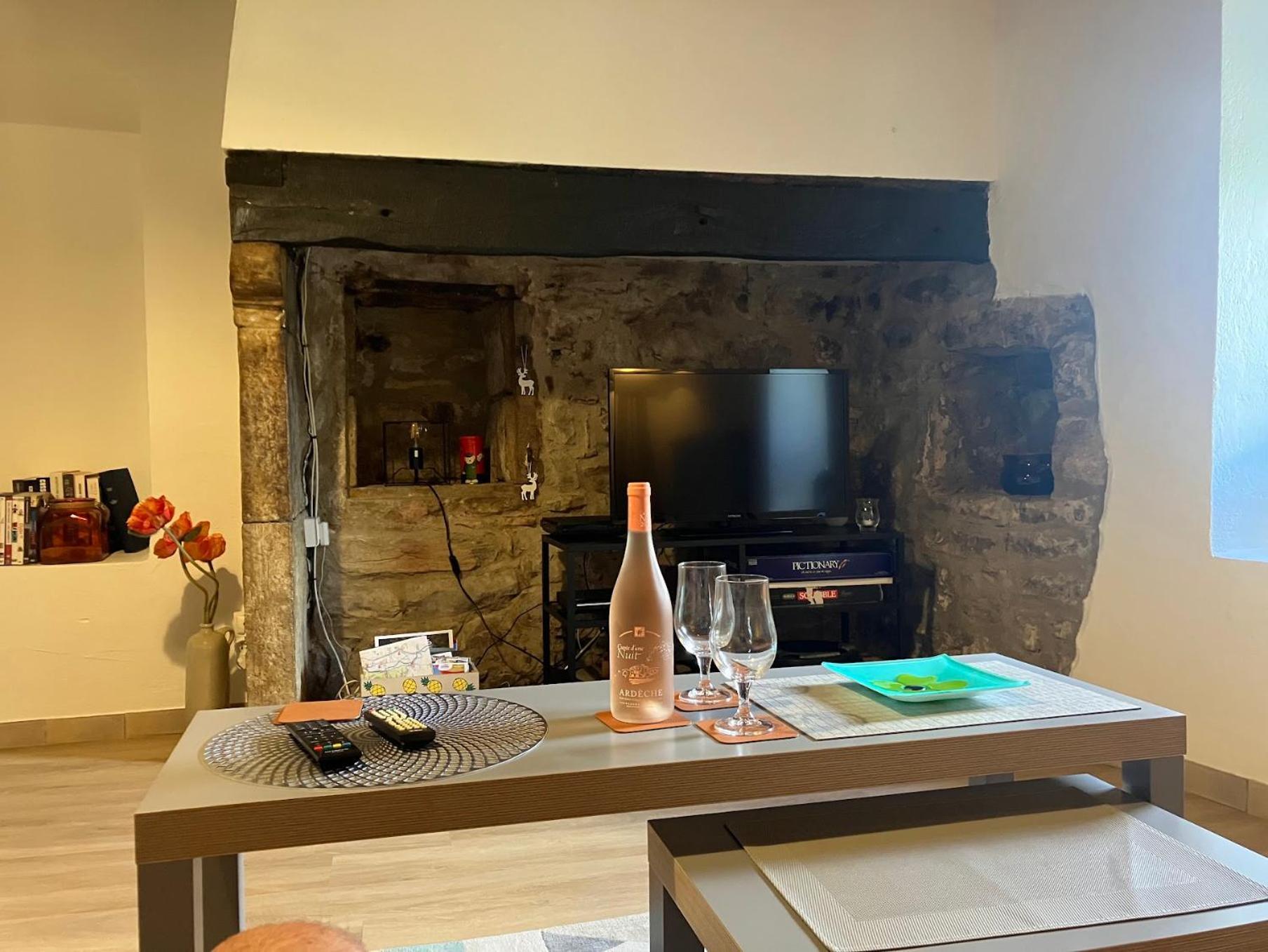 Gite La Serre - Maison De Village Au Calme Et Au Coeur Des Plus Beaux Sites Ardechois Grospierres Kültér fotó